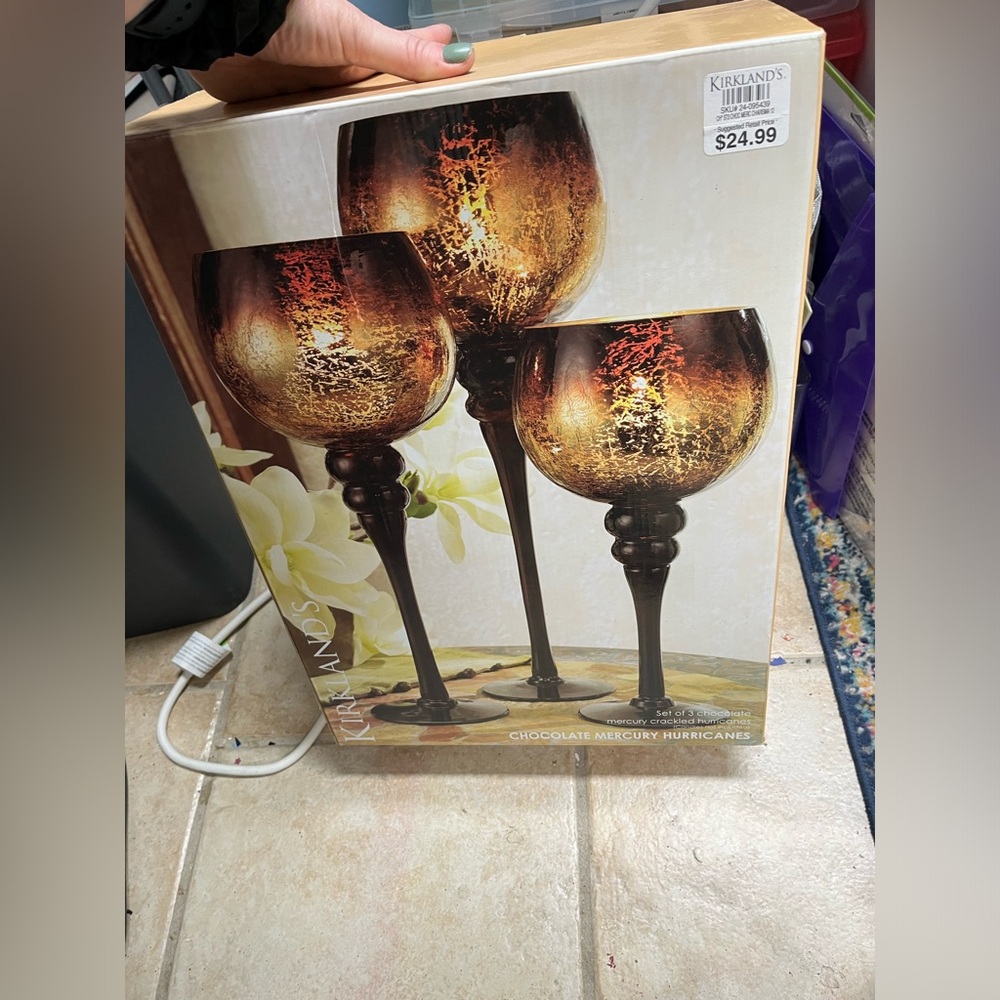 NIB chocolate mercury hurricanes